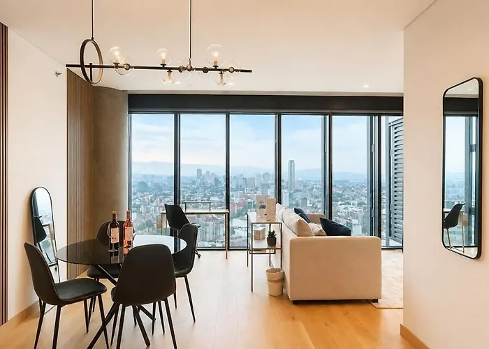 Skyline Views In Reforma Pool, Gym, Holiday home