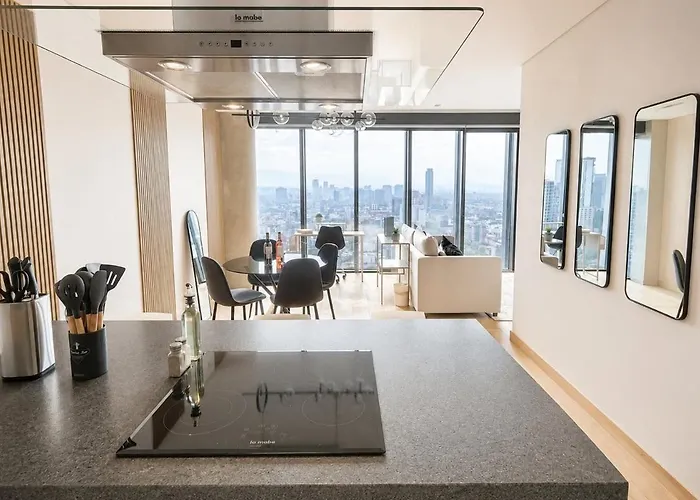 Skyline Views In Reforma Pool, Gym, * Mexico City