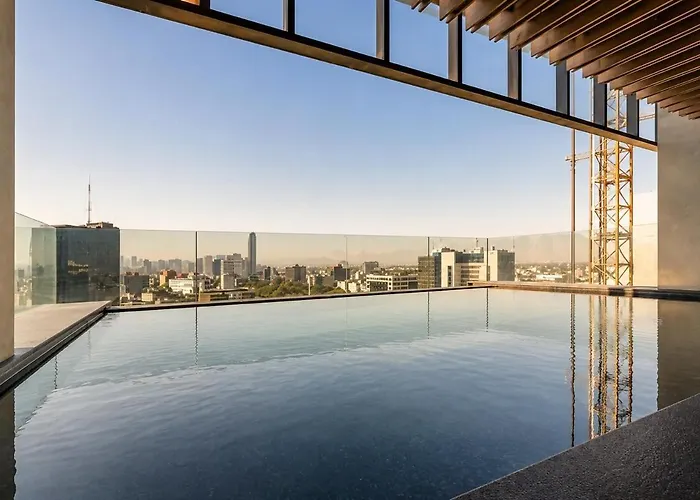 Skyline Views In Reforma Pool, Gym, Holiday home Mexico City